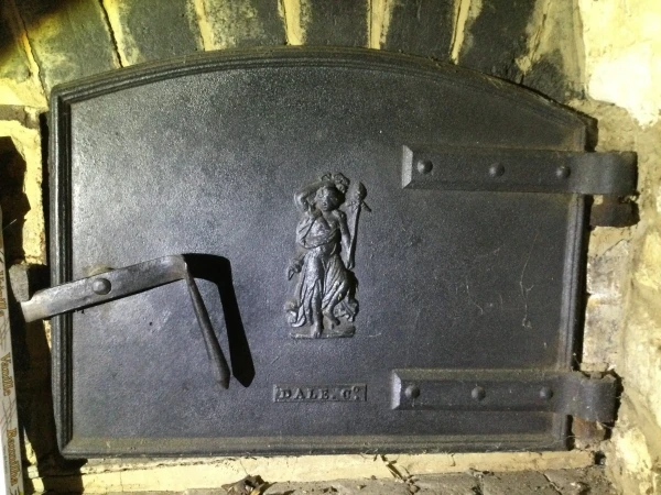 Door of the bread oven