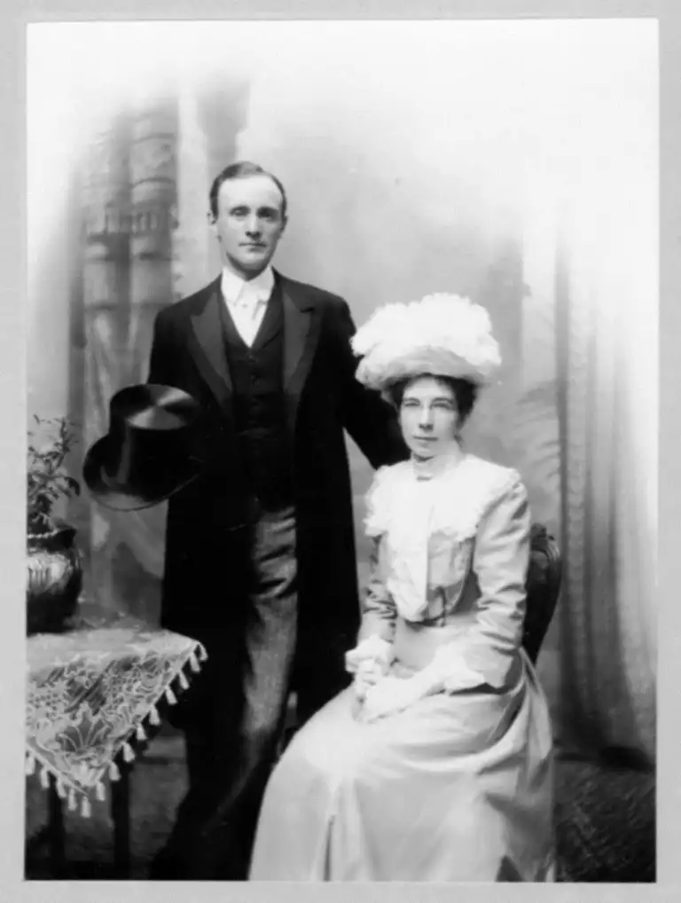 Photo of Thomas Perry and his wife Eva (ne Warren)