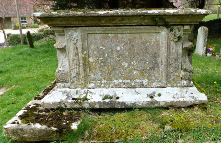 The chest tomb of the Pearce family